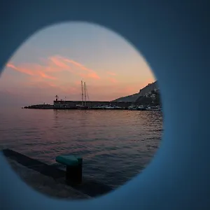 ** Alojamento de Acomodação e Pequeno-almoço Vista D'amalfi Itália