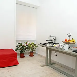 ** Alojamento de Acomodação e Pequeno-almoço Houspitality Nero Itália